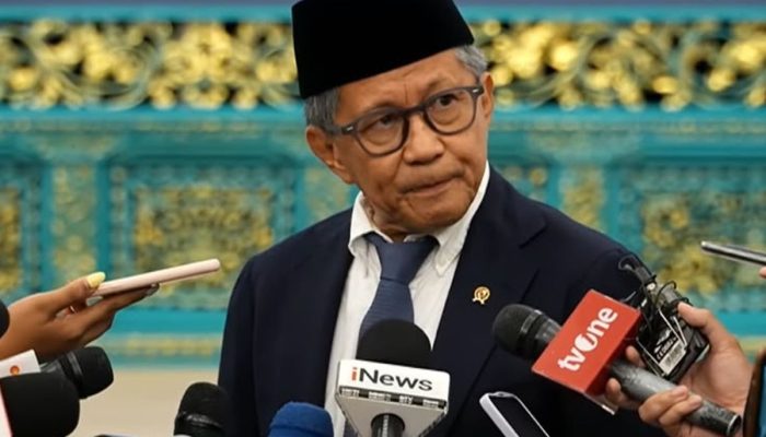 Sah ! Rocky Gerung Resmi Dilantik Jadi Anggota Wantimpres
