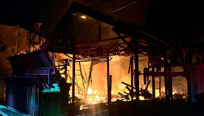 Amuk Si Jago Merah di Pemukiman Padat Melayu Tenggarong, 75 Rumah hingga TK Ludes Terbakar